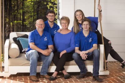 Arctic Circle family smiling | HVAC Company Loganville, GA